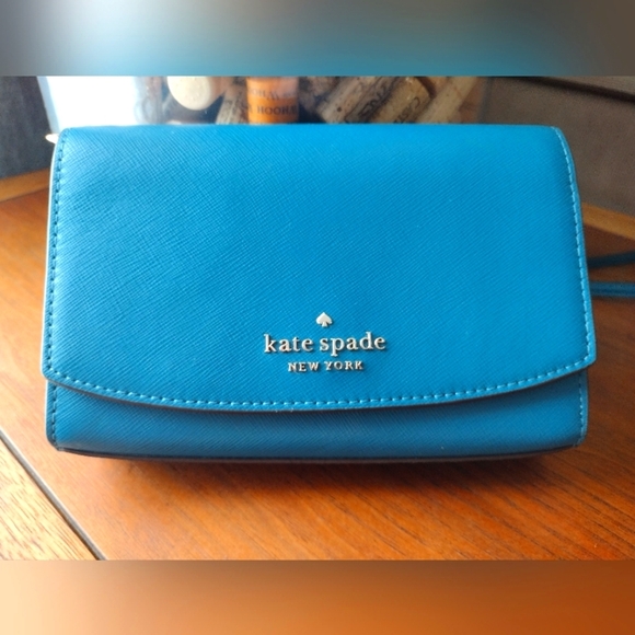 Kate Spade Staci Small Flap Crossbody Bag - Picture 9 of 11